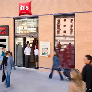 2* Otel Ibis Centro Ciudad