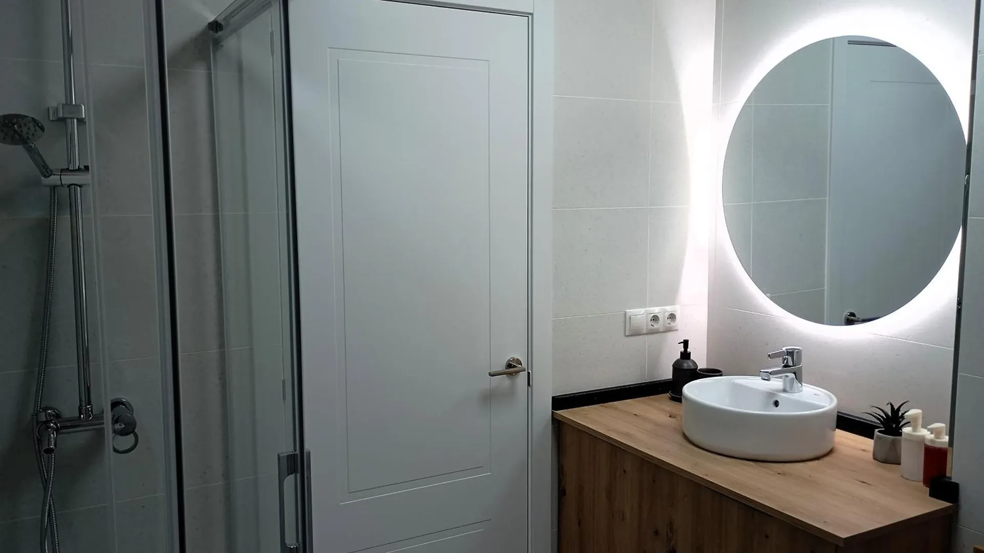 Apartmán Precioso Apartamento En La Luz D Màlaga